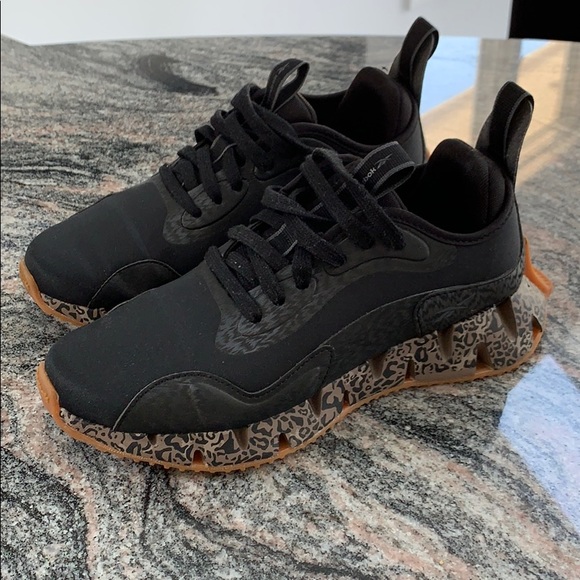 reebok zig dynamica leopard